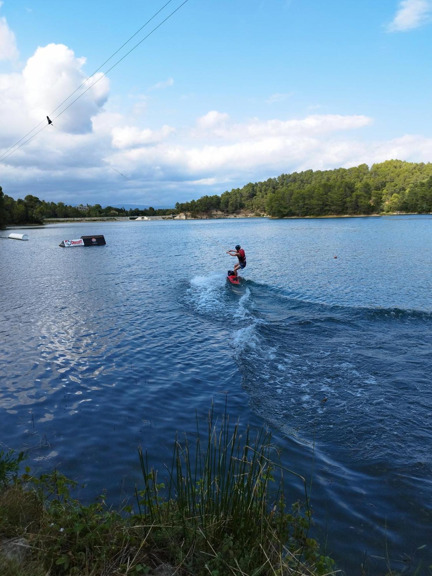 Au Point Du Jour - Gites Carcassonne, Lac De La Cavayere Exterior foto